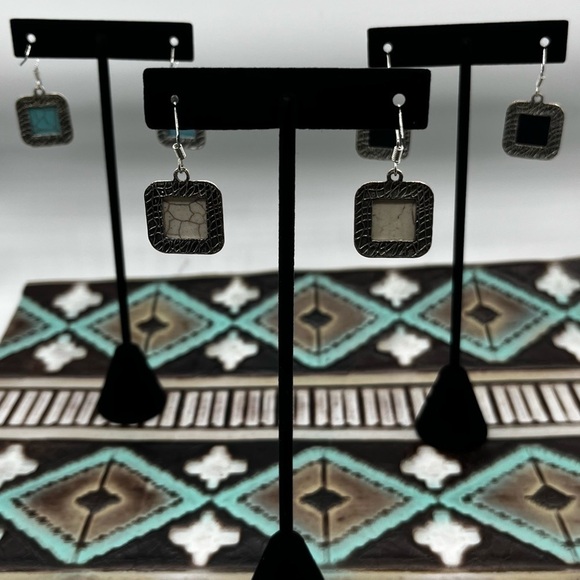 Women’s Vintage Square Semiprecious Stone Earrings Silvertone - Picture 9 of 13